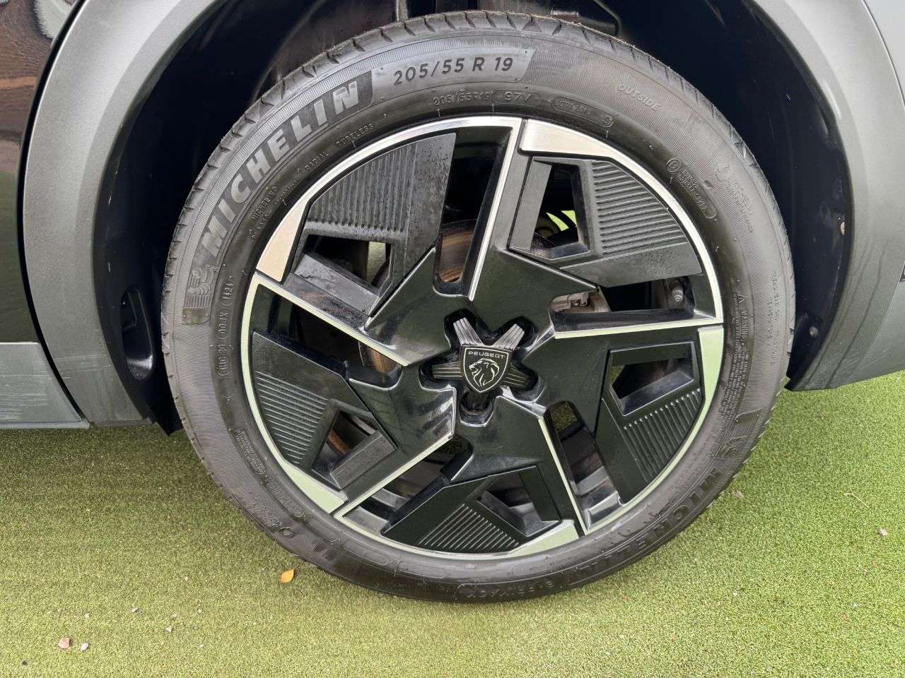 2024 PEUGEOT 408 2024 PEUGEOT 408