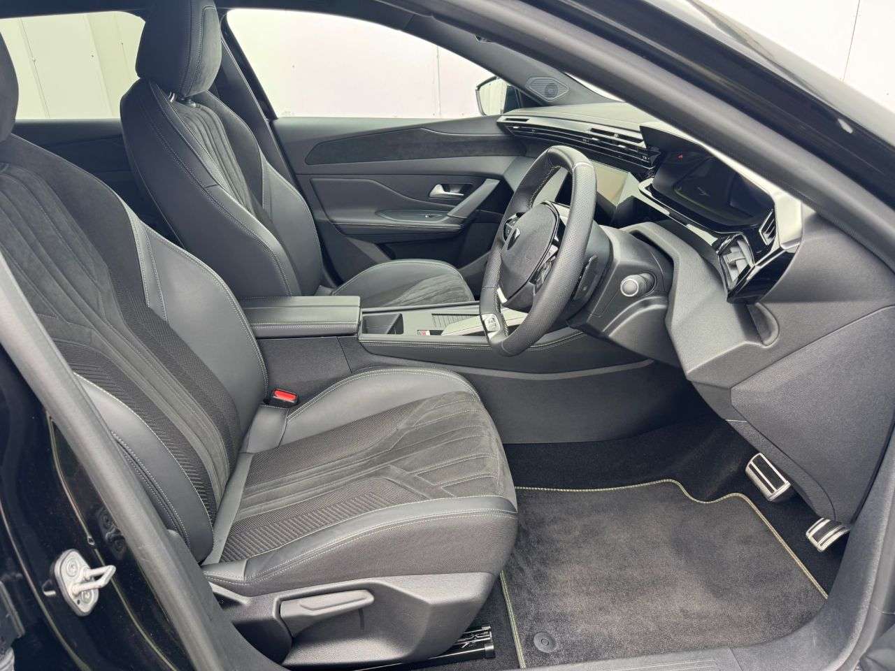 2024 PEUGEOT 408 2024 PEUGEOT 408