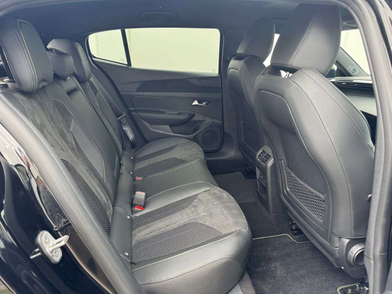 2024 PEUGEOT 408 2024 PEUGEOT 408
