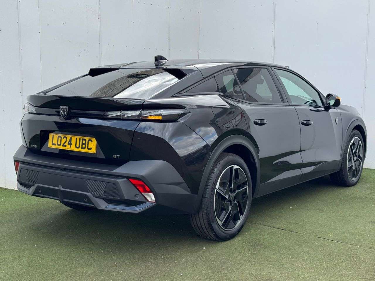 A 2024 PEUGEOT 408 1.2 PureTech GT Fastback 5dr Petrol EAT Euro 6 (s/s) (130 ps) A 2024 PEUGEOT 408 1.2 PureTech GT Fastback 5dr Petrol EAT Euro 6 (s/s) (130 ps)
