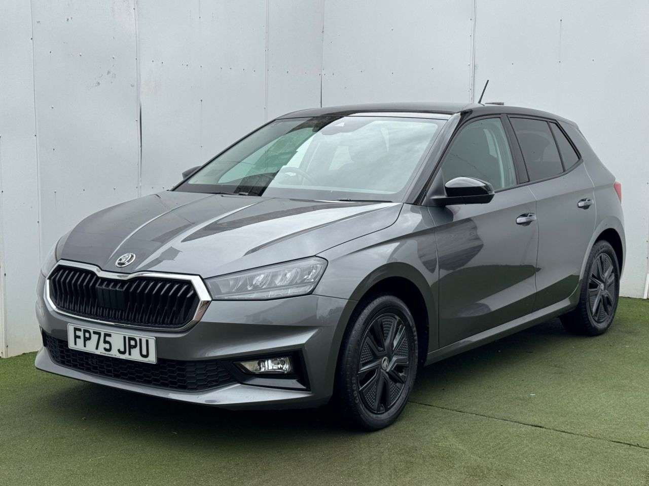 A 2026 SKODA FABIA 1.0 TSI Design Edition Hatchback 5dr Petrol DSG Euro 6 (s/s) (116 ps) A 2026 SKODA FABIA 1.0 TSI Design Edition Hatchback 5dr Petrol DSG Euro 6 (s/s) (116 ps)