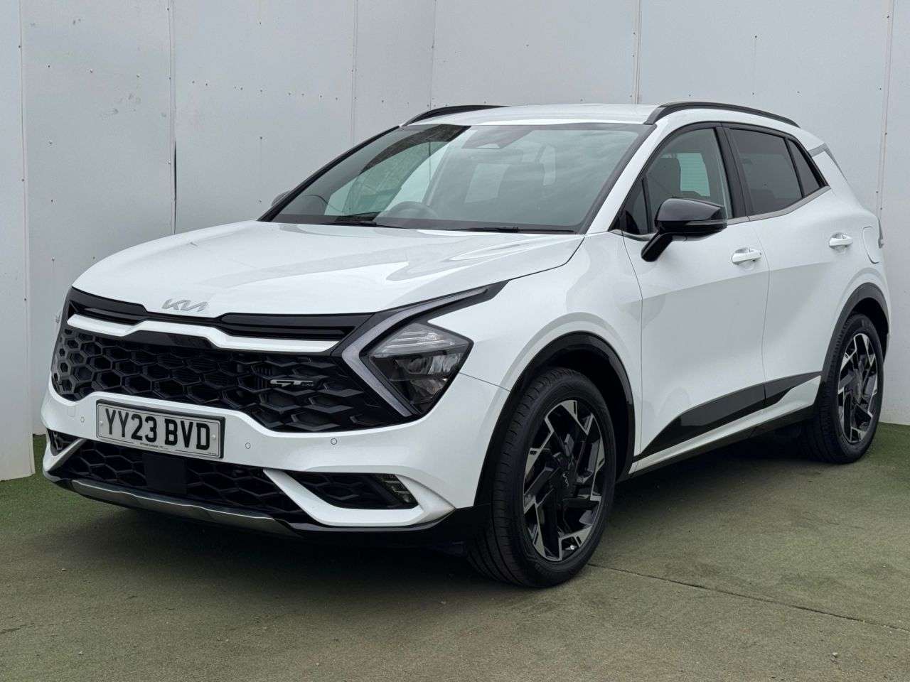 A 2023 KIA SPORTAGE 1.6 T-GDi GT-Line SUV 5dr Petrol Manual Euro 6 (s/s) (148 bhp) A 2023 KIA SPORTAGE 1.6 T-GDi GT-Line SUV 5dr Petrol Manual Euro 6 (s/s) (148 bhp)