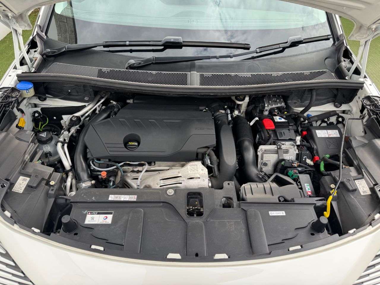 2022 PEUGEOT 3008 2022 PEUGEOT 3008