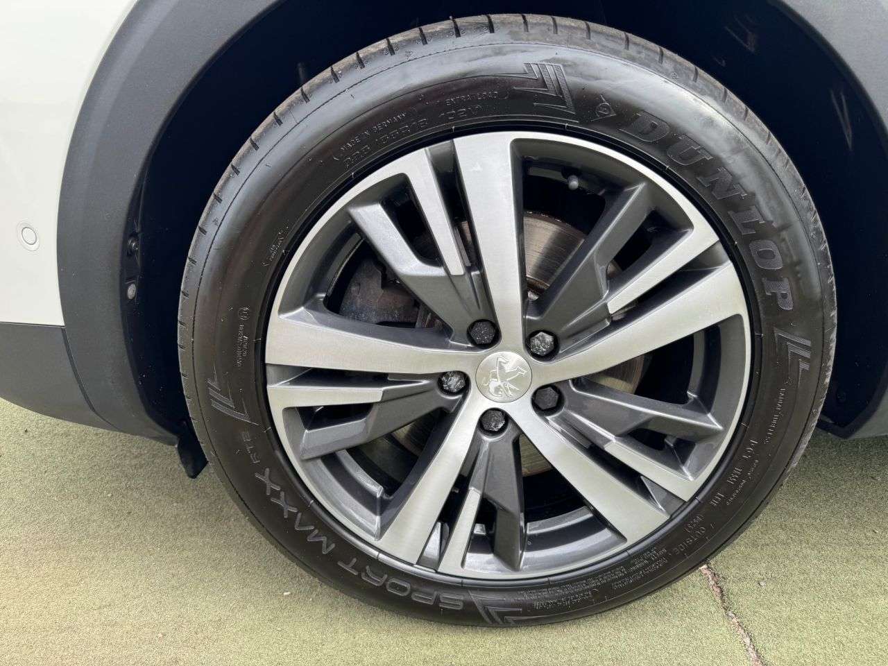 2022 PEUGEOT 3008 2022 PEUGEOT 3008