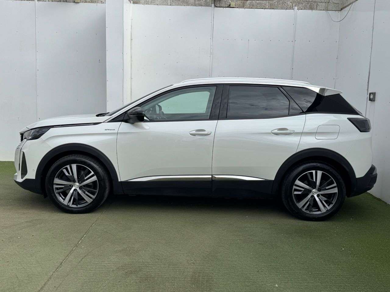 2022 PEUGEOT 3008 2022 PEUGEOT 3008