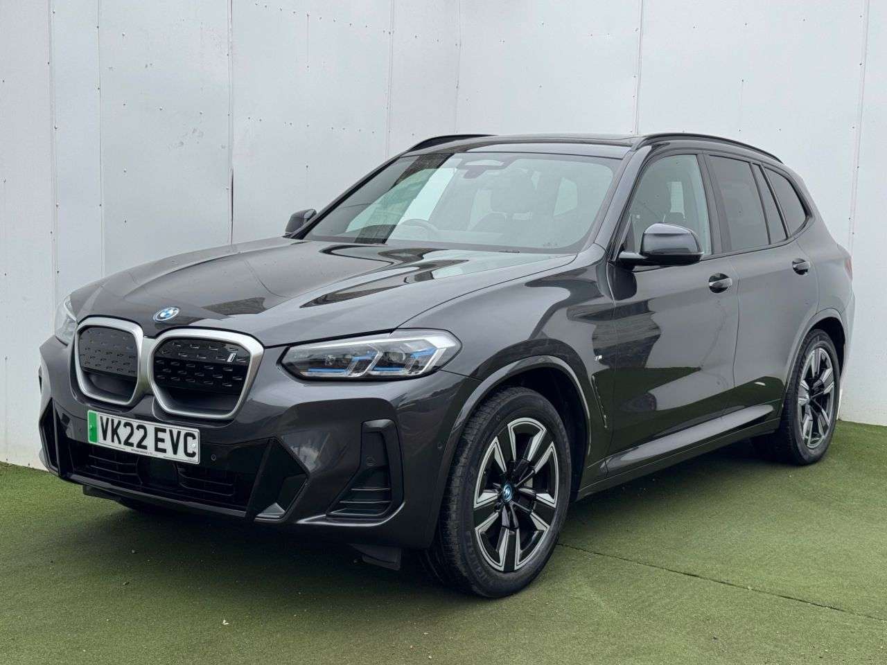 A 2022 BMW IX3 80kWh M Sport SUV 5dr Electric Auto (286 ps) A 2022 BMW IX3 80kWh M Sport SUV 5dr Electric Auto (286 ps)
