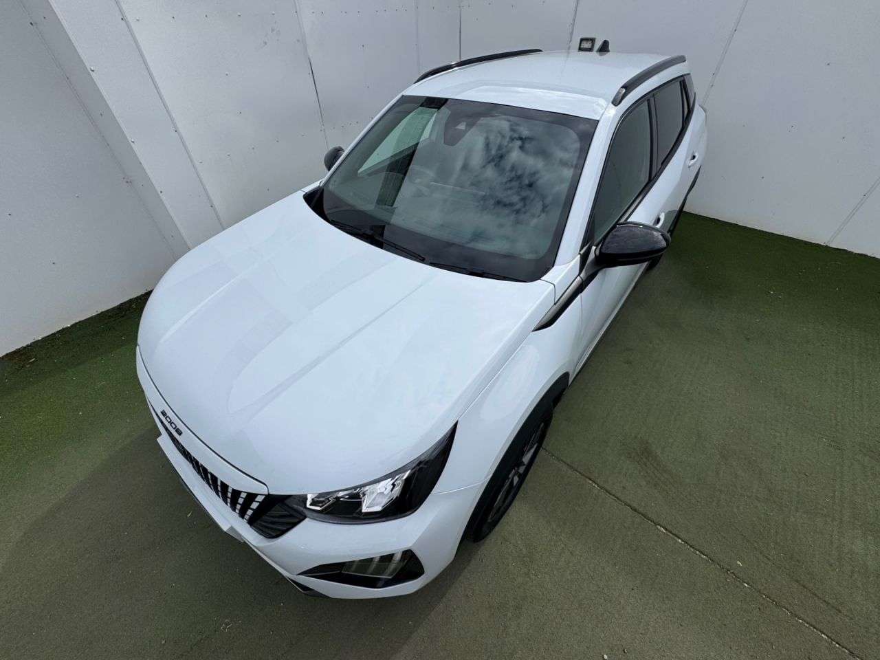 2024 PEUGEOT 2008 2024 PEUGEOT 2008