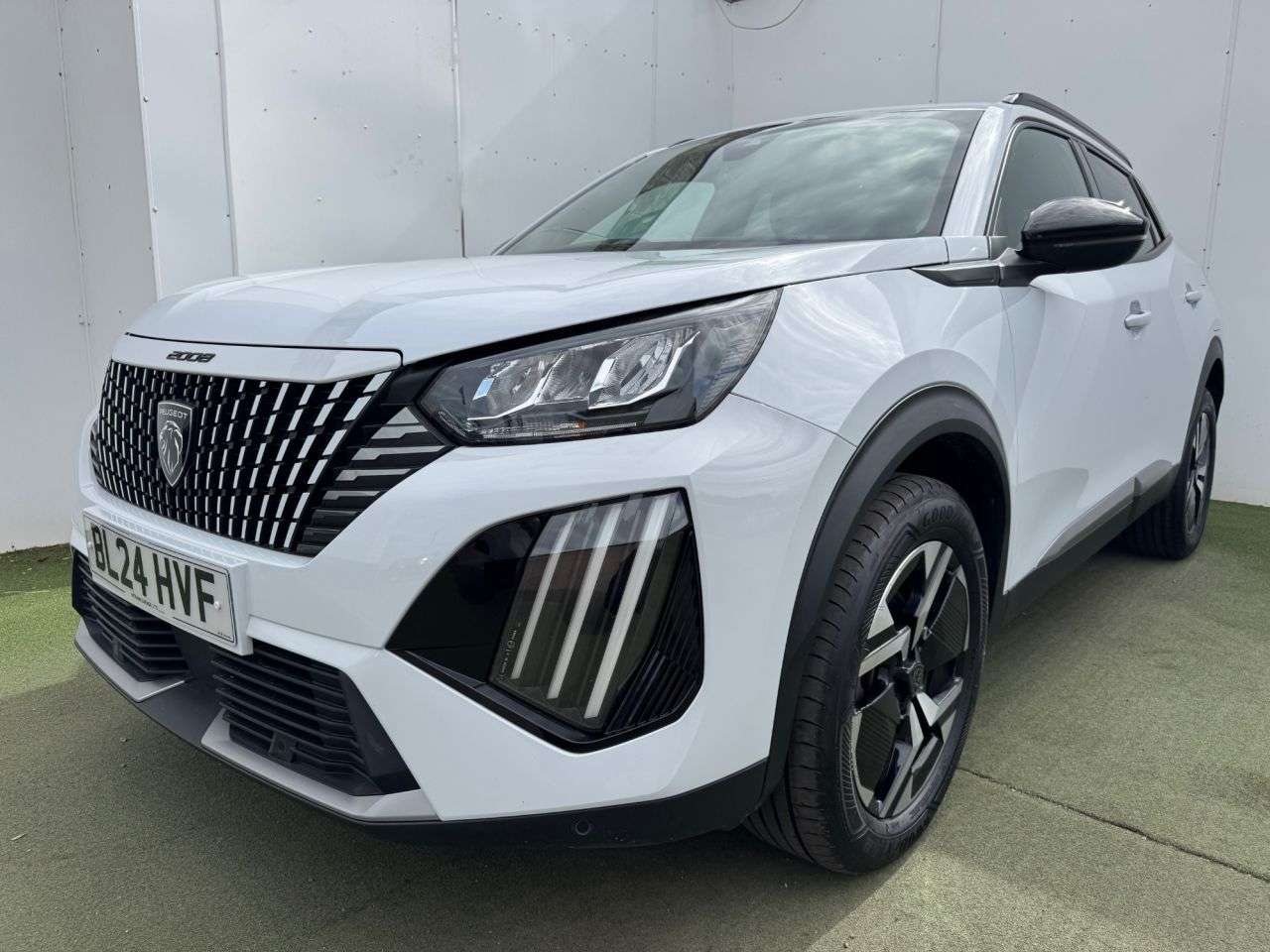 2024 PEUGEOT 2008 2024 PEUGEOT 2008