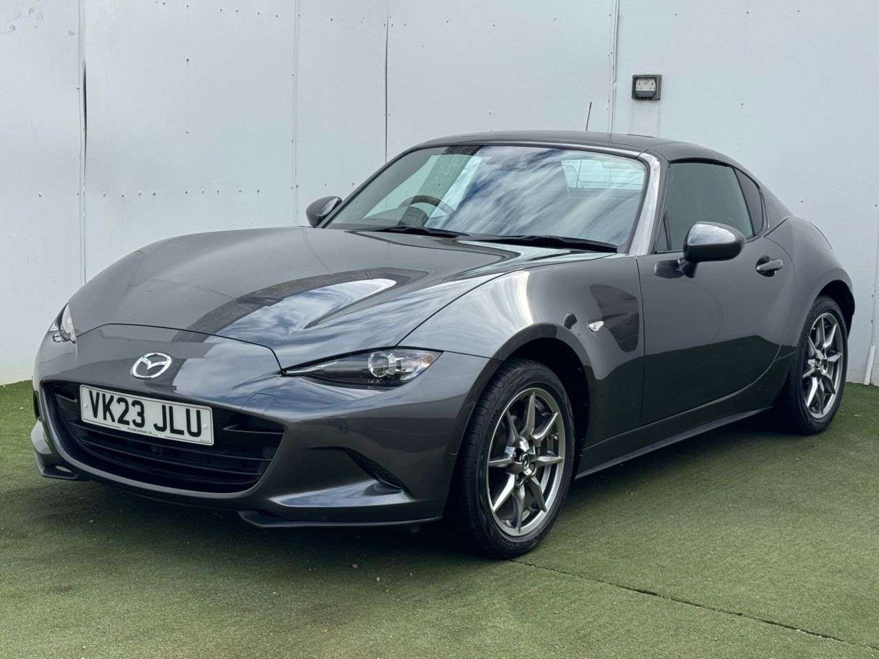 A 2023 MAZDA MX-5 RF 1.5 SKYACTIV-G Exclusive-Line Convertible 2dr Petrol Manual Euro 6 (s/s) (1 A 2023 MAZDA MX-5 RF 1.5 SKYACTIV-G Exclusive-Line Convertible 2dr Petrol Manual Euro 6 (s/s) (1