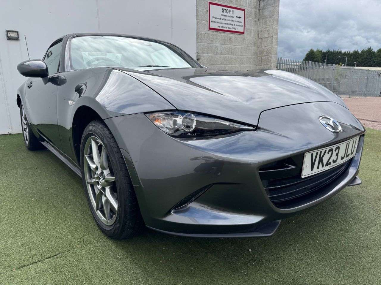 2023 MAZDA MX-5 RF 2023 MAZDA MX-5 RF
