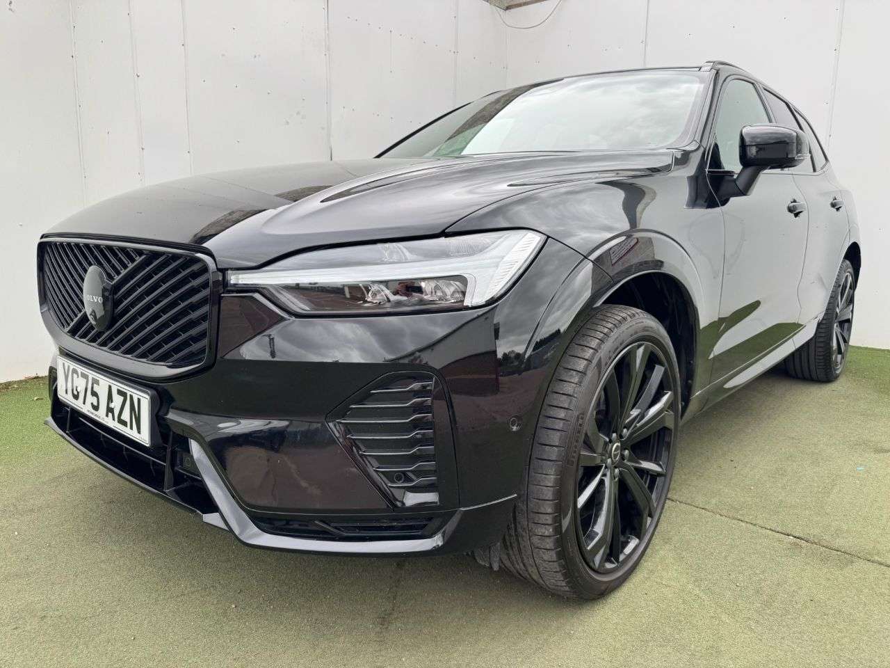 2025 VOLVO XC60 2025 VOLVO XC60