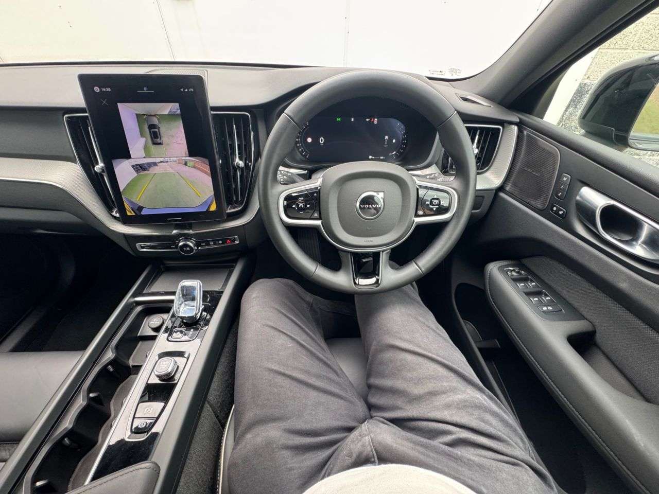2025 VOLVO XC60 2025 VOLVO XC60