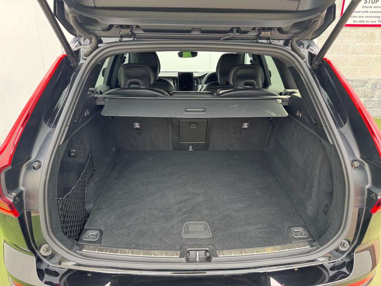 2025 VOLVO XC60 2025 VOLVO XC60