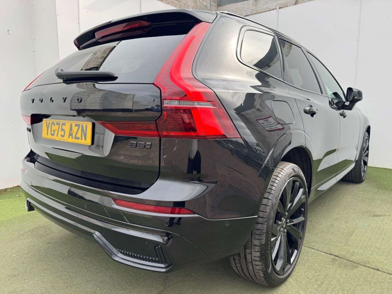 2025 VOLVO XC60 2025 VOLVO XC60