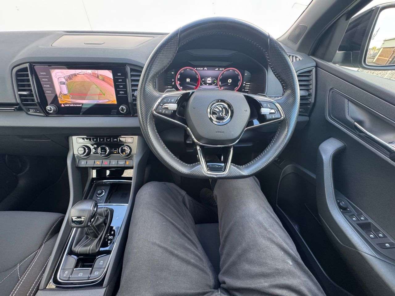 2023 SKODA KAROQ 2023 SKODA KAROQ
