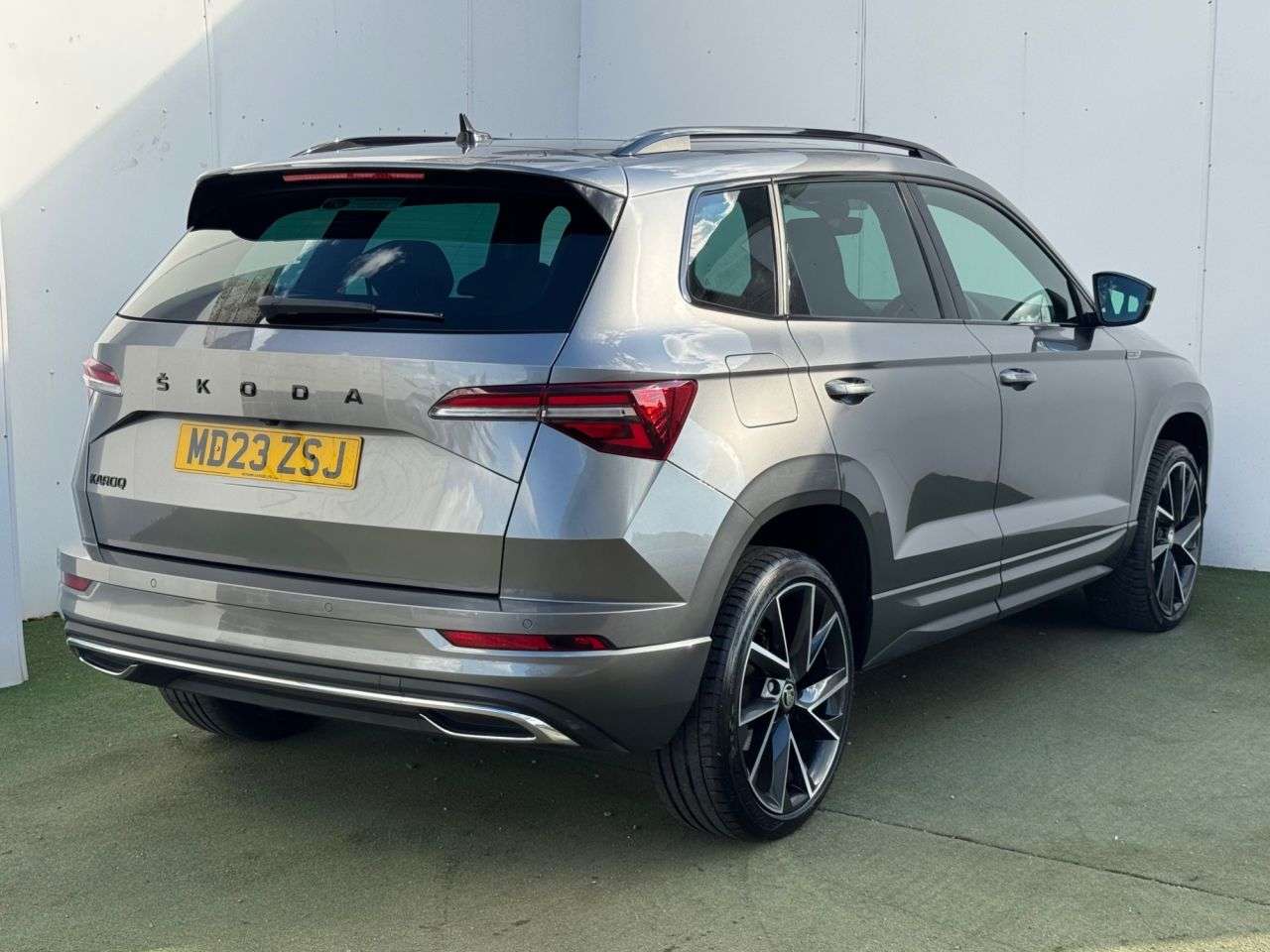 A 2023 SKODA KAROQ 1.5 TSI ACT SportLine SUV 5dr Petrol DSG Euro 6 (s/s) (150 ps) A 2023 SKODA KAROQ 1.5 TSI ACT SportLine SUV 5dr Petrol DSG Euro 6 (s/s) (150 ps)