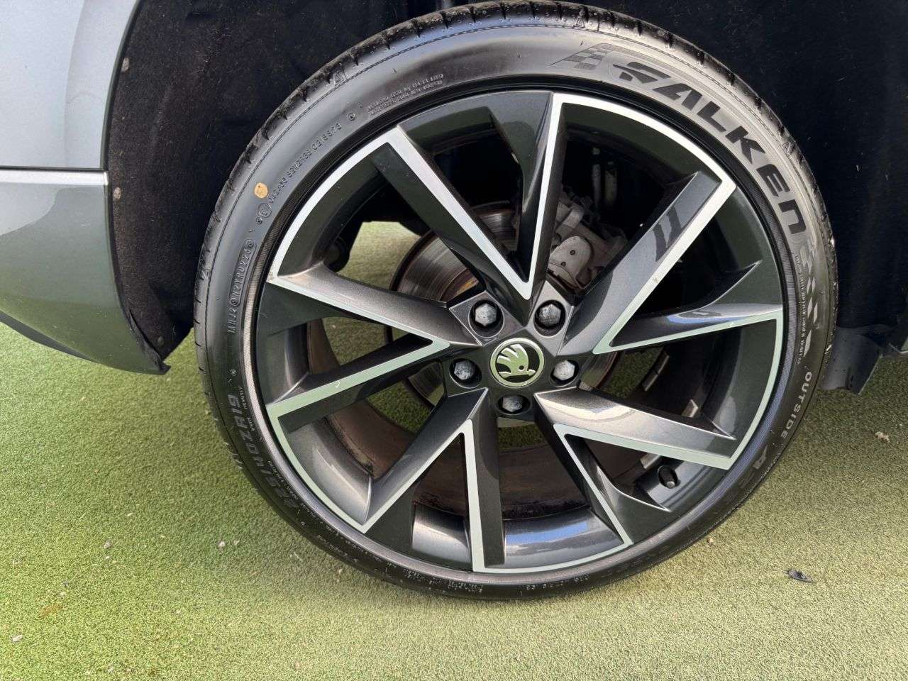 2023 SKODA KAROQ 2023 SKODA KAROQ