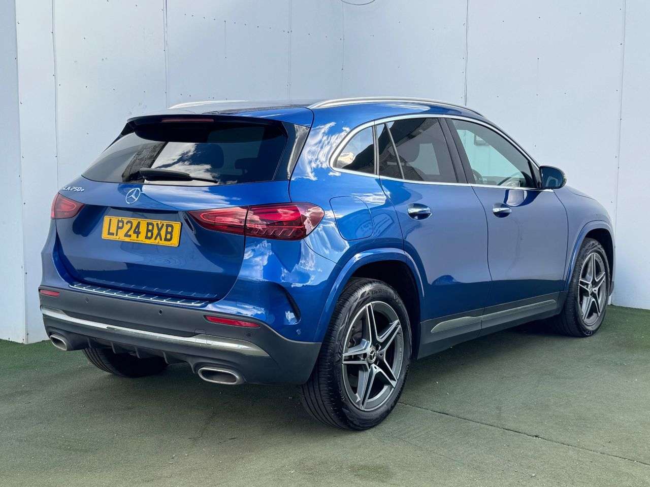 A 2024 MERCEDES-BENZ GLA 1.3 GLA250e 15.6kWh AMG Line (Executive) SUV 5dr Petrol Plug-in Hybrid 8G-D A 2024 MERCEDES-BENZ GLA 1.3 GLA250e 15.6kWh AMG Line (Executive) SUV 5dr Petrol Plug-in Hybrid 8G-D
