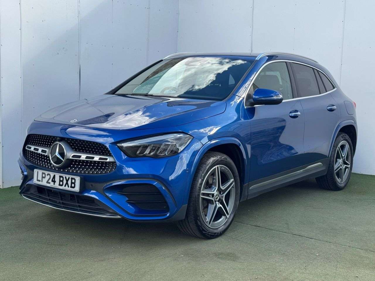 A 2024 MERCEDES-BENZ GLA 1.3 GLA250e 15.6kWh AMG Line (Executive) SUV 5dr Petrol Plug-in Hybrid 8G-D A 2024 MERCEDES-BENZ GLA 1.3 GLA250e 15.6kWh AMG Line (Executive) SUV 5dr Petrol Plug-in Hybrid 8G-D