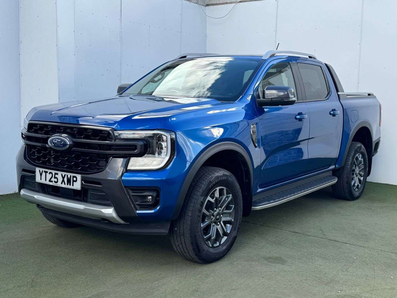 A 2025 FORD RANGER 2.0 TD EcoBlue Wildtrak Pickup Double Cab 4dr Diesel Auto 4WD Euro 6 (s/s) A 2025 FORD RANGER 2.0 TD EcoBlue Wildtrak Pickup Double Cab 4dr Diesel Auto 4WD Euro 6 (s/s)