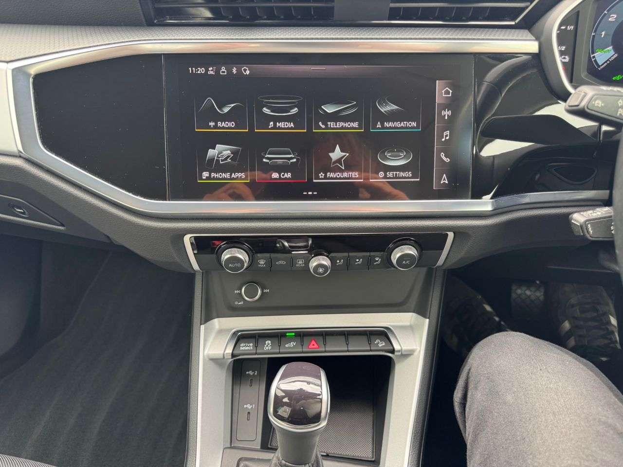 2023 AUDI Q3 2023 AUDI Q3