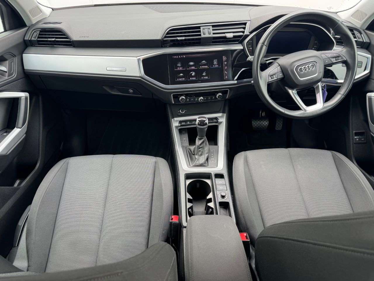 2023 AUDI Q3 2023 AUDI Q3