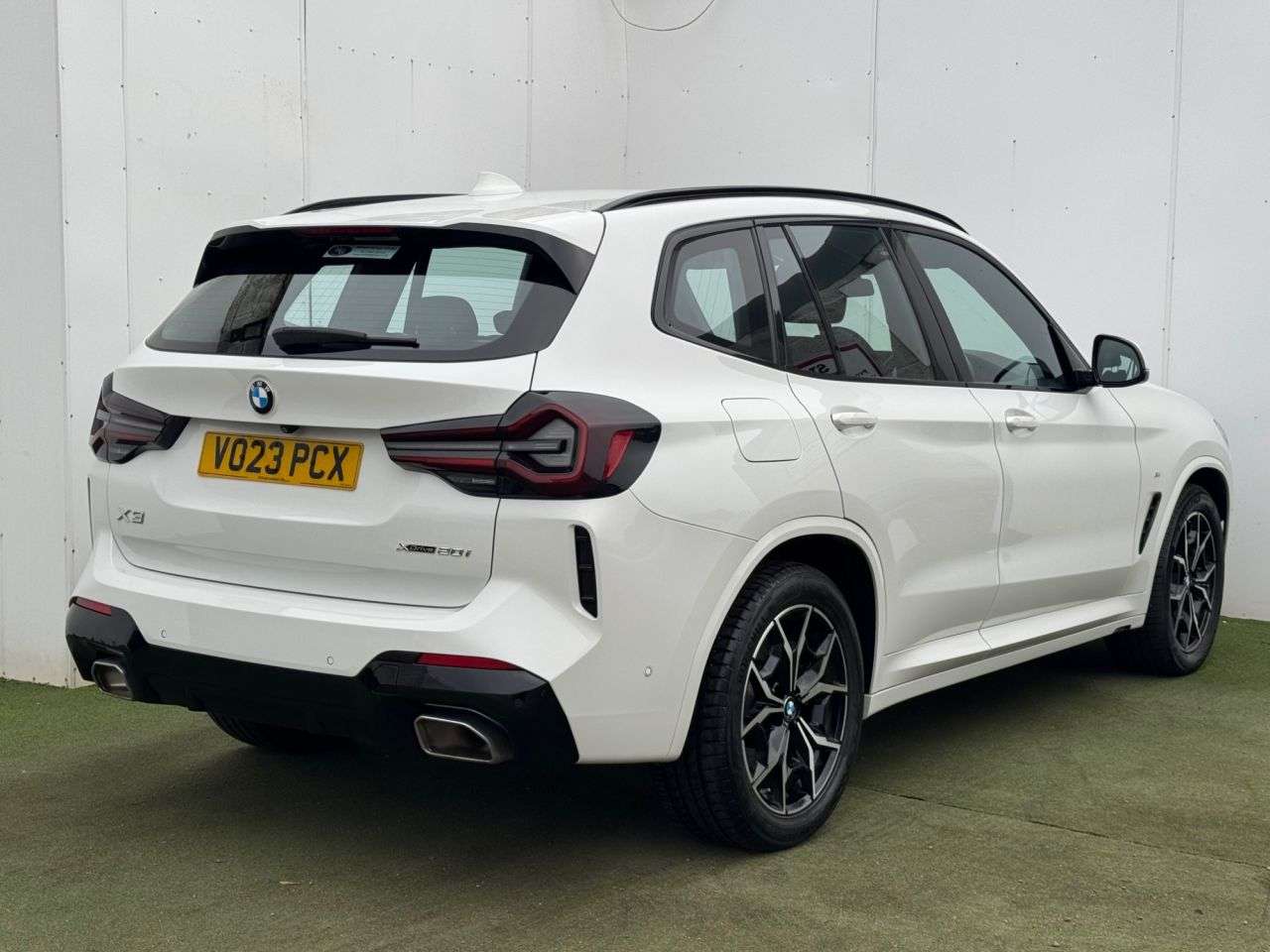 A 2023 BMW X3 2.0 20i MHT M Sport SUV 5dr Petrol Hybrid Auto xDrive Euro 6 (s/s) (184 ps) A 2023 BMW X3 2.0 20i MHT M Sport SUV 5dr Petrol Hybrid Auto xDrive Euro 6 (s/s) (184 ps)