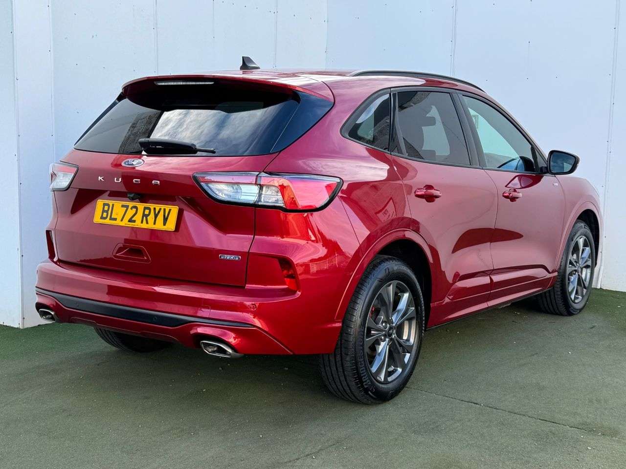 A 2023 FORD KUGA 2.5 EcoBoost Duratec 14.4kWh ST-Line SUV 5dr Petrol Plug-in Hybrid CVT Euro A 2023 FORD KUGA 2.5 EcoBoost Duratec 14.4kWh ST-Line SUV 5dr Petrol Plug-in Hybrid CVT Euro