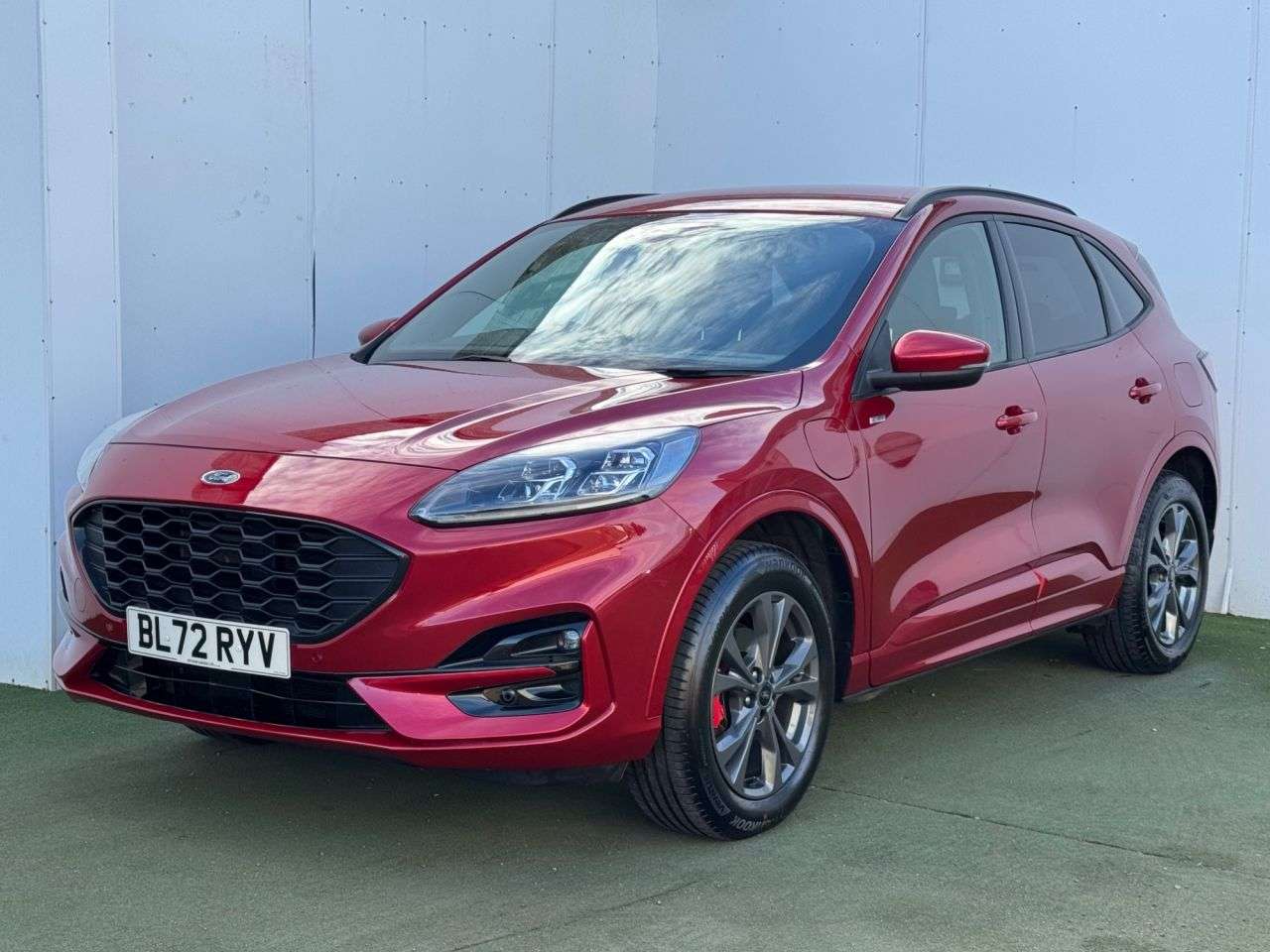 A 2023 FORD KUGA 2.5 EcoBoost Duratec 14.4kWh ST-Line SUV 5dr Petrol Plug-in Hybrid CVT Euro A 2023 FORD KUGA 2.5 EcoBoost Duratec 14.4kWh ST-Line SUV 5dr Petrol Plug-in Hybrid CVT Euro