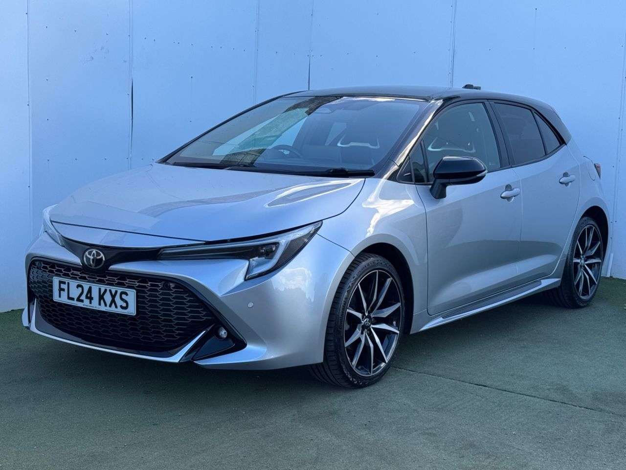 A 2024 TOYOTA COROLLA 2.0 VVT-h GR SPORT Hatchback 5dr Petrol Hybrid CVT Euro 6 (s/s) (196 ps) A 2024 TOYOTA COROLLA 2.0 VVT-h GR SPORT Hatchback 5dr Petrol Hybrid CVT Euro 6 (s/s) (196 ps)