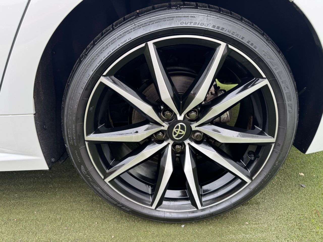 2024 TOYOTA COROLLA 2024 TOYOTA COROLLA