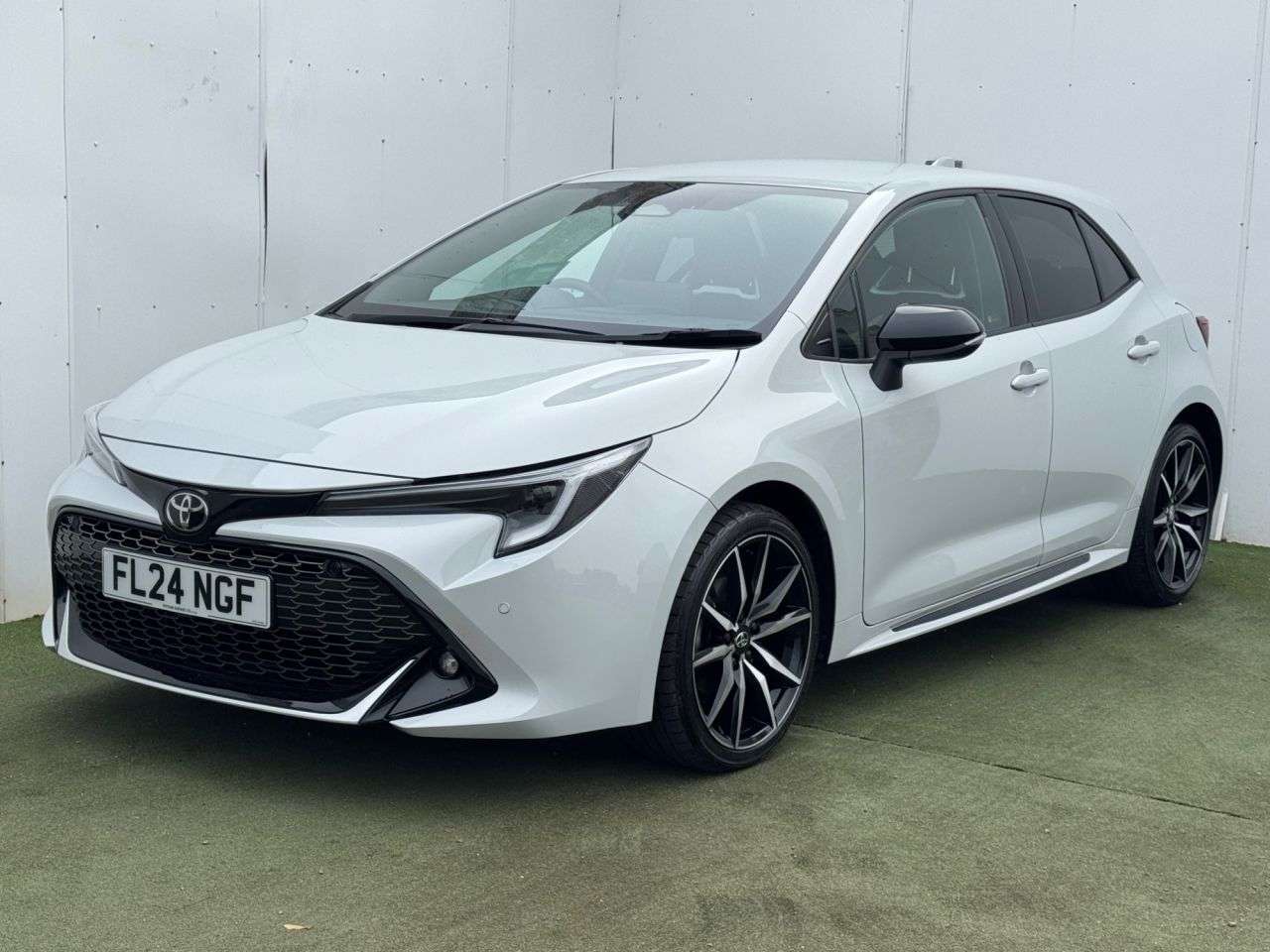A 2024 TOYOTA COROLLA 1.8 VVT-h GR SPORT Hatchback 5dr Petrol Hybrid CVT Euro 6 (s/s) (140 ps) A 2024 TOYOTA COROLLA 1.8 VVT-h GR SPORT Hatchback 5dr Petrol Hybrid CVT Euro 6 (s/s) (140 ps)
