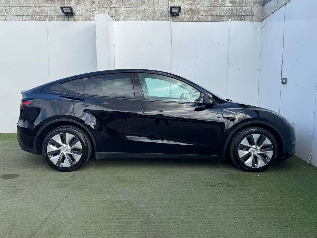 2022 TESLA MODEL Y 2022 TESLA MODEL Y