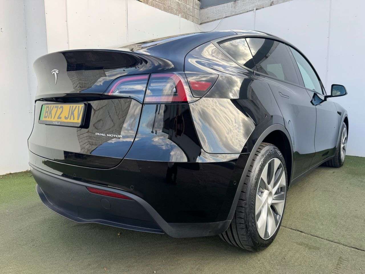 2022 TESLA MODEL Y 2022 TESLA MODEL Y