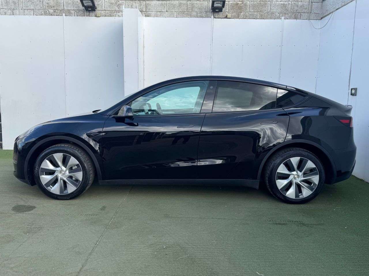 2022 TESLA MODEL Y 2022 TESLA MODEL Y