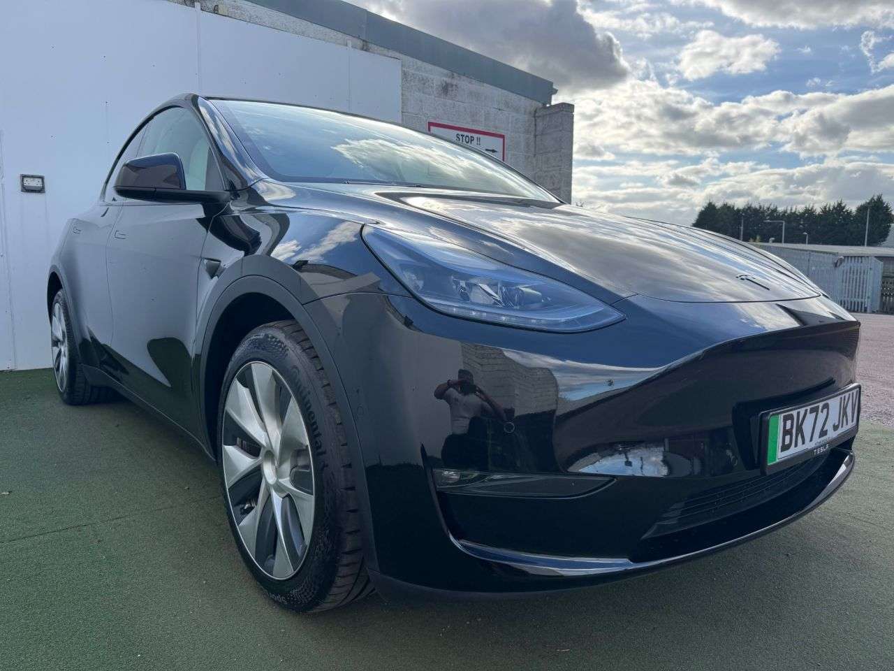 2022 TESLA MODEL Y 2022 TESLA MODEL Y