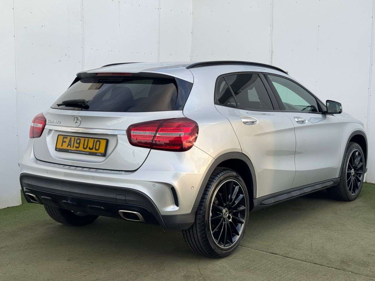 A 2019 MERCEDES-BENZ GLA 1.6 GLA180 AMG Line Edition SUV 5dr Petrol 7G-DCT Euro 6 (s/s) (122 ps) A 2019 MERCEDES-BENZ GLA 1.6 GLA180 AMG Line Edition SUV 5dr Petrol 7G-DCT Euro 6 (s/s) (122 ps)
