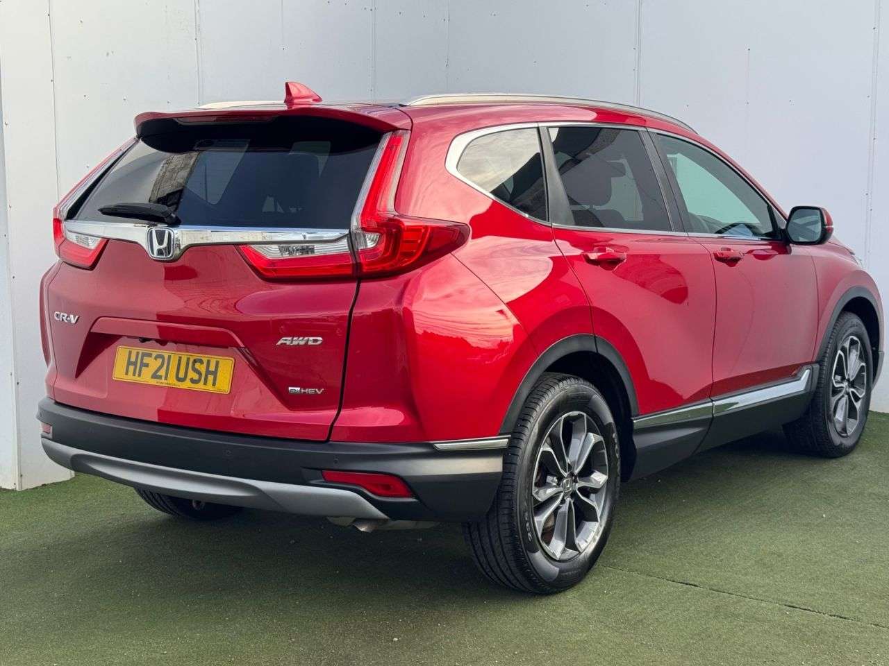 A 2021 HONDA CR-V 2.0 h i-MMD EX SUV 5dr Petrol Hybrid eCVT 4WD Euro 6 (s/s) (184 ps) A 2021 HONDA CR-V 2.0 h i-MMD EX SUV 5dr Petrol Hybrid eCVT 4WD Euro 6 (s/s) (184 ps)
