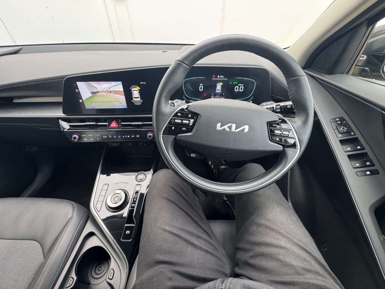 2023 KIA NIRO 2023 KIA NIRO