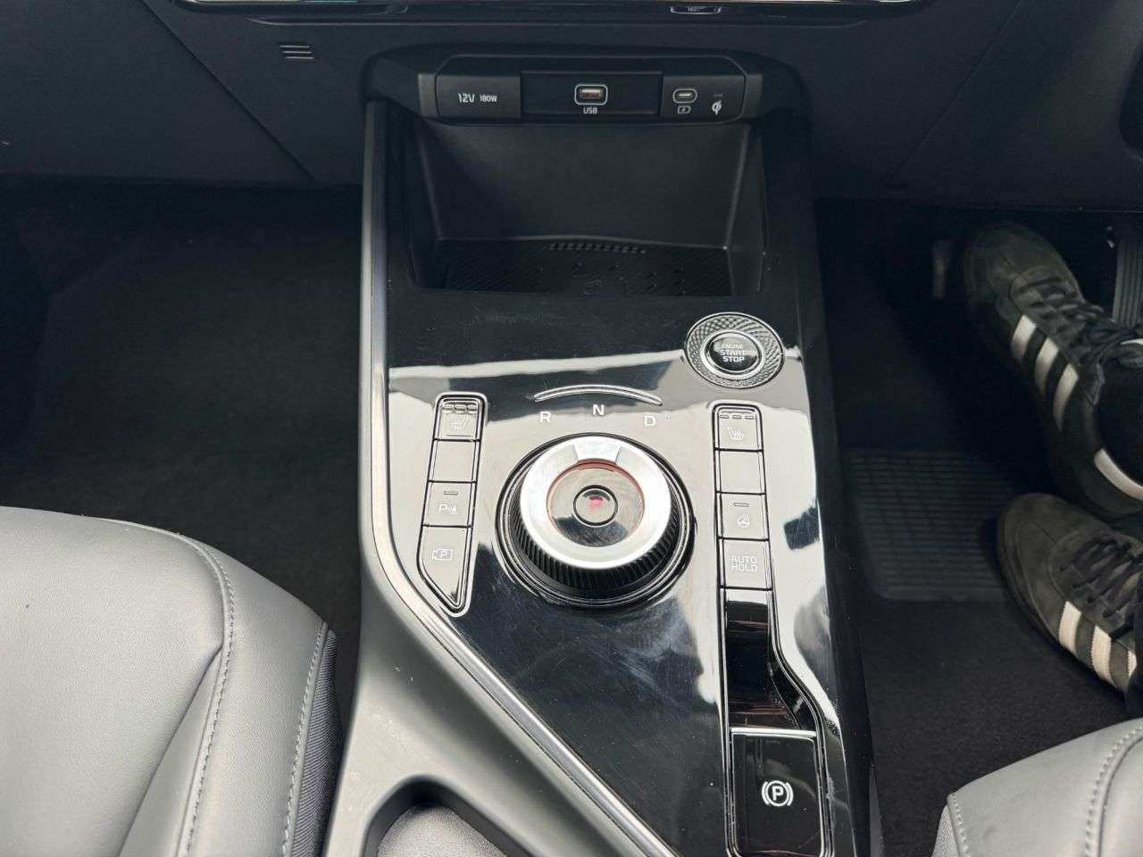 2023 KIA NIRO 2023 KIA NIRO