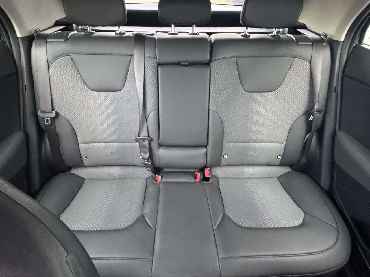 2023 KIA NIRO 2023 KIA NIRO