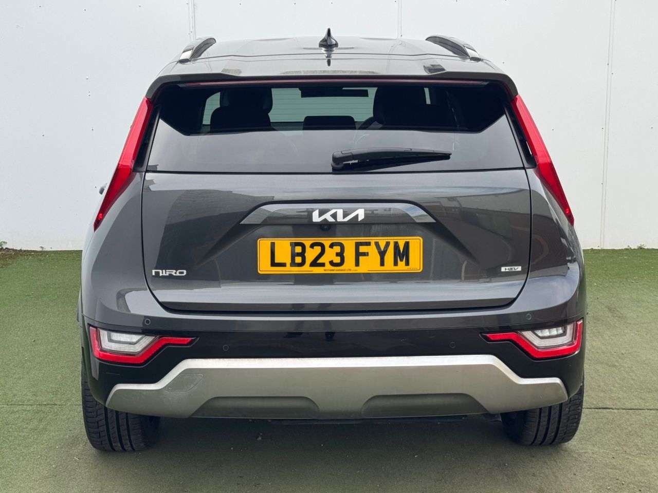 2023 KIA NIRO 2023 KIA NIRO