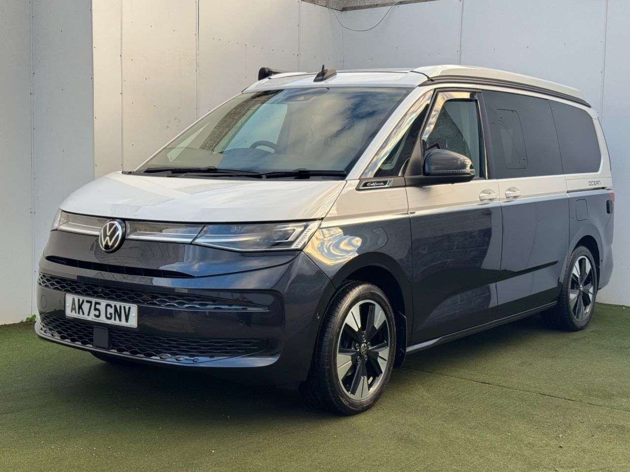 A 2025 VOLKSWAGEN CALIFORNIA 2.0 TDI Ocean Camper 4dr Diesel DSG Euro 6 (s/s) (150 ps) A 2025 VOLKSWAGEN CALIFORNIA 2.0 TDI Ocean Camper 4dr Diesel DSG Euro 6 (s/s) (150 ps)
