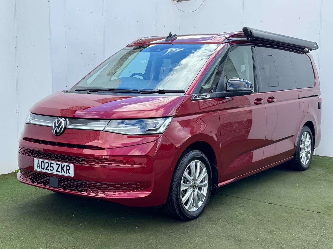 A 2025 VOLKSWAGEN CALIFORNIA 2.0 TDI Ocean Camper 4dr Diesel DSG Euro 6 (s/s) (150 ps) A 2025 VOLKSWAGEN CALIFORNIA 2.0 TDI Ocean Camper 4dr Diesel DSG Euro 6 (s/s) (150 ps)