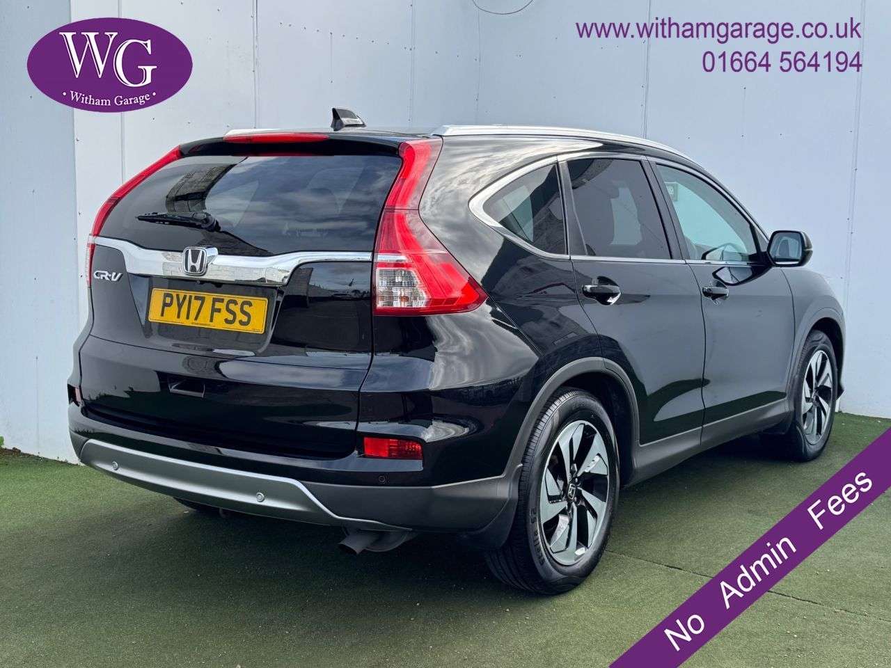 A 2017 HONDA CR-V 1.6 i-DTEC SR SUV 5dr Diesel Manual Euro 6 (s/s) (120 ps) A 2017 HONDA CR-V 1.6 i-DTEC SR SUV 5dr Diesel Manual Euro 6 (s/s) (120 ps)