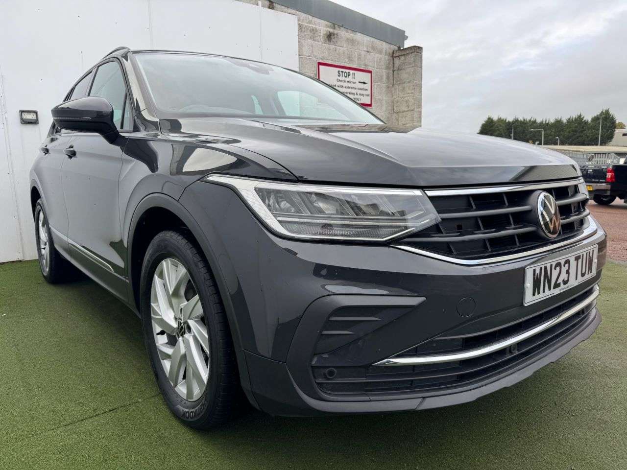 2023 VOLKSWAGEN TIGUAN 2023 VOLKSWAGEN TIGUAN