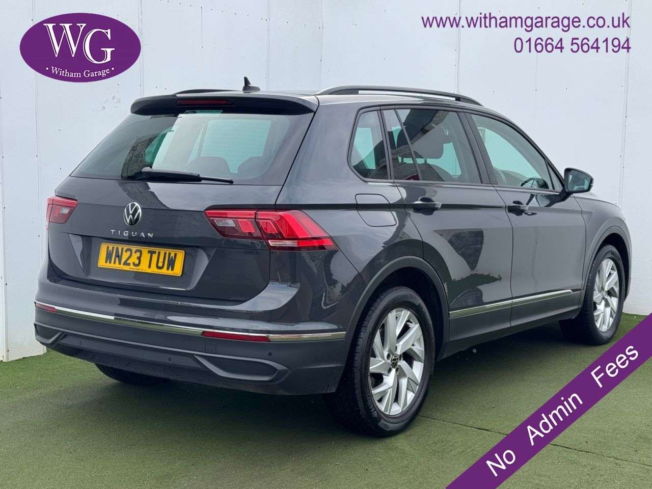 A 2023 VOLKSWAGEN TIGUAN 1.5 TSI Life SUV 5dr Petrol Manual Euro 6 (s/s) (150 ps) A 2023 VOLKSWAGEN TIGUAN 1.5 TSI Life SUV 5dr Petrol Manual Euro 6 (s/s) (150 ps)