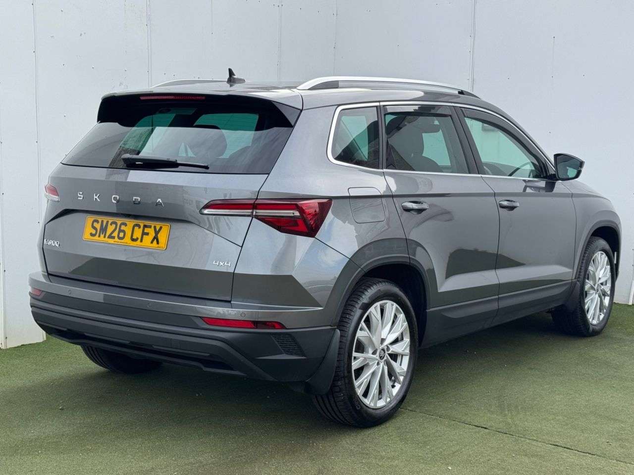 A 2026 SKODA KAROQ 2.0 TDI SE L Edition SUV 5dr Diesel DSG 4WD Euro 6 (s/s) (150 ps) A 2026 SKODA KAROQ 2.0 TDI SE L Edition SUV 5dr Diesel DSG 4WD Euro 6 (s/s) (150 ps)