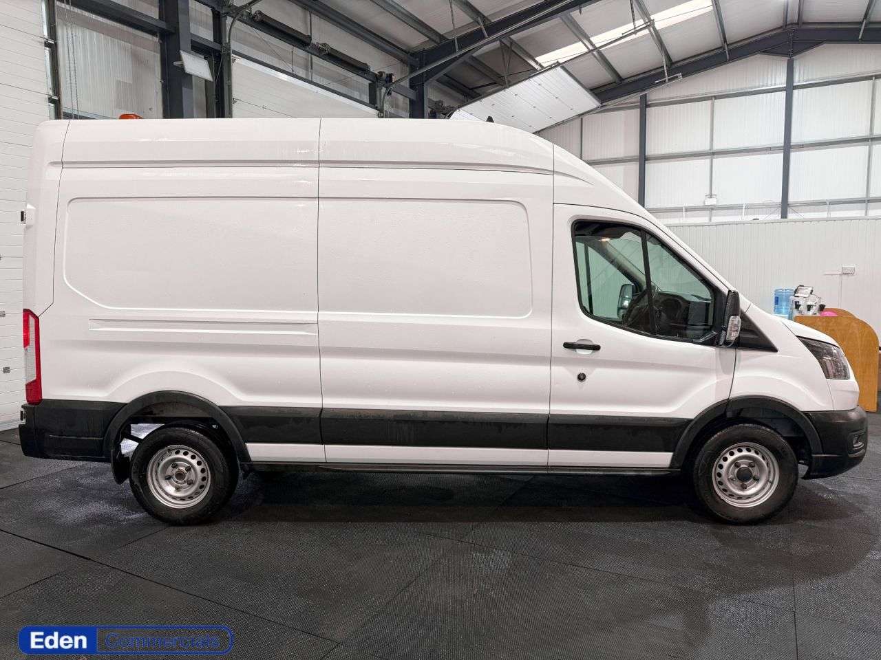 A 2021 FORD TRANSIT 350 LEADER P/V ECOBLUE A 2021 FORD TRANSIT 350 LEADER P/V ECOBLUE