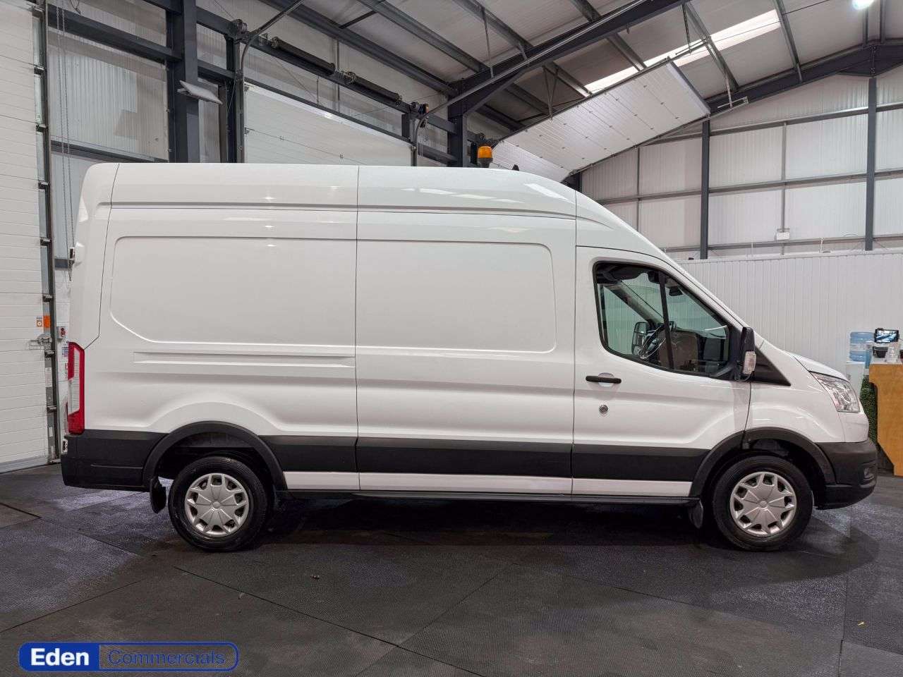 A 2021 FORD TRANSIT 2.0 350 TREND P/V ECOBLUE 5d 129 BHP A 2021 FORD TRANSIT 2.0 350 TREND P/V ECOBLUE 5d 129 BHP